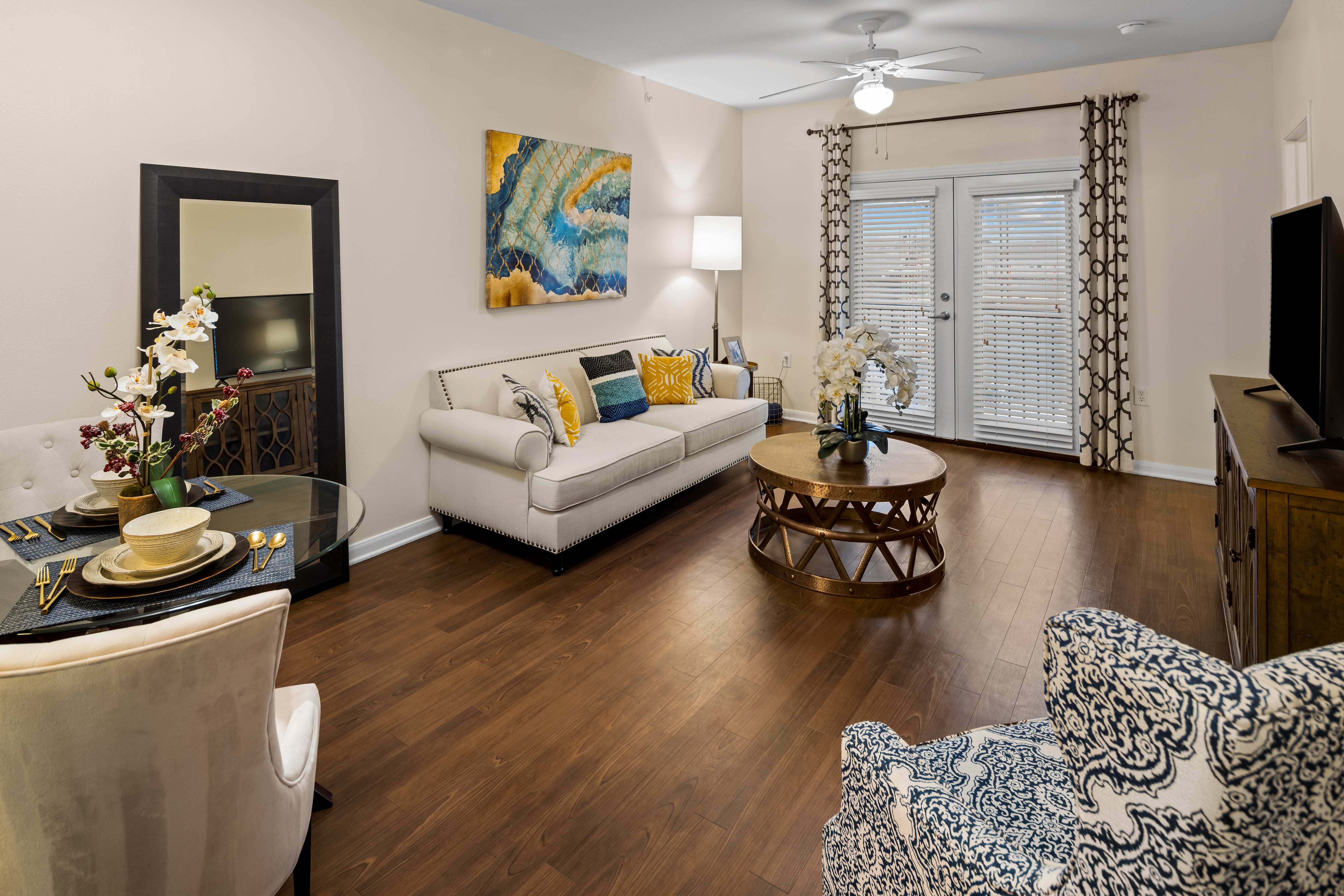 Discovery Village Castle Hills Independent Living_17